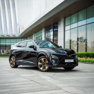 VinFast VF7