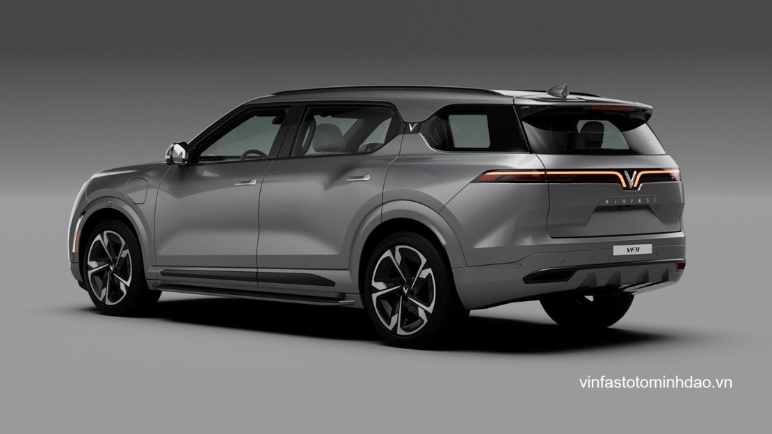 Thiết kế đuôi xe VinFast VF9 mạnh mẽ và hiện đại